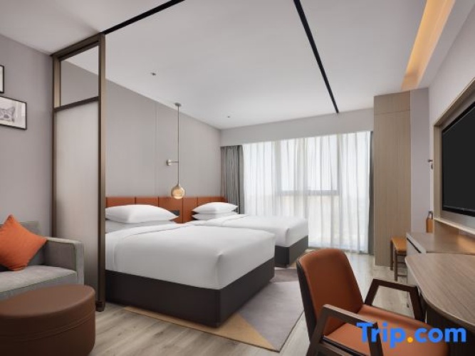 Deluxe Quadruple Suite