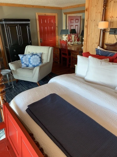 Deluxe Double Suite beachfront