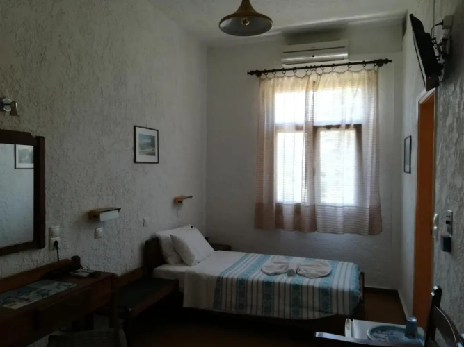 Pythais Hotel
