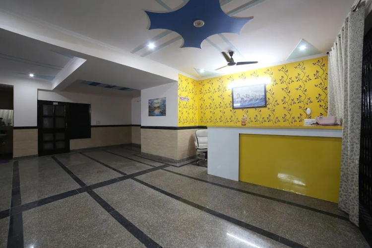 OYO 30385 Avyaan Residency