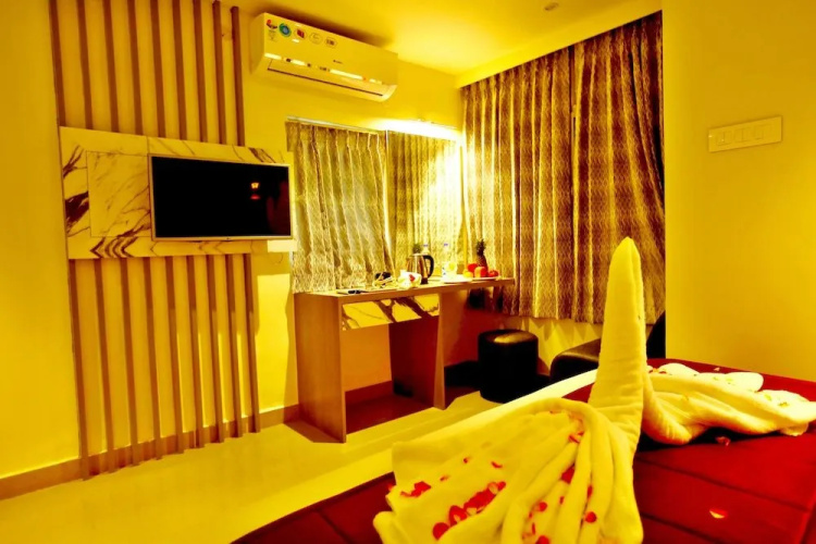 Hotel Kek Grand Park