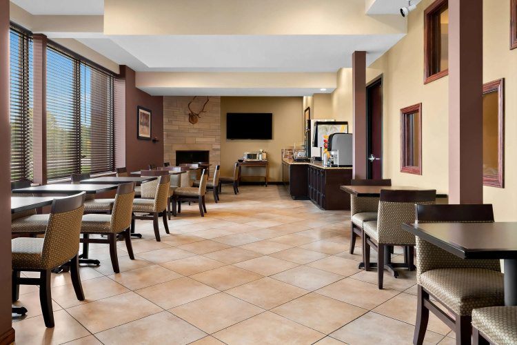 Best Western Paradise Inn photo 28