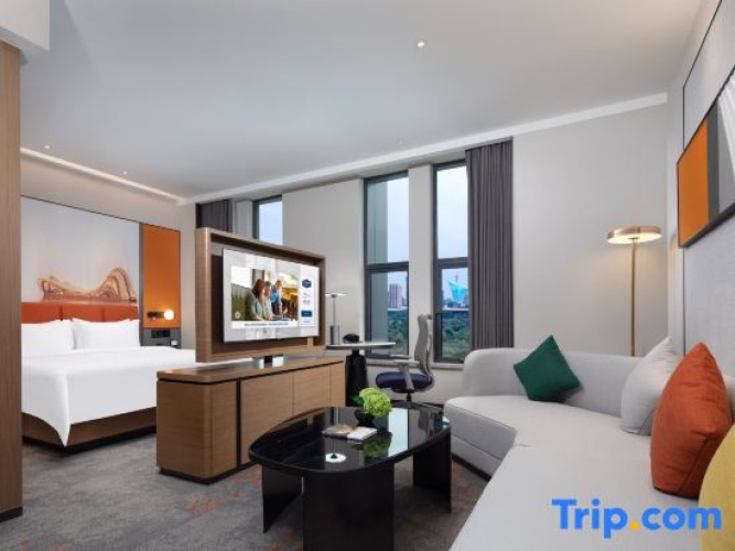 Double Suite