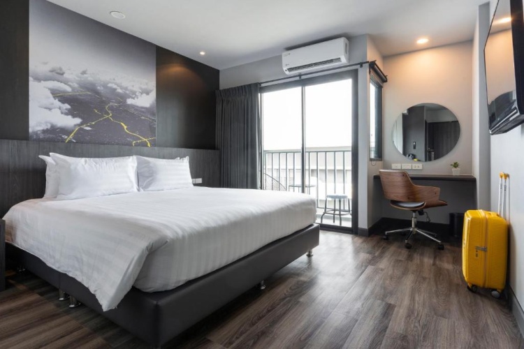 Standard room with balcony