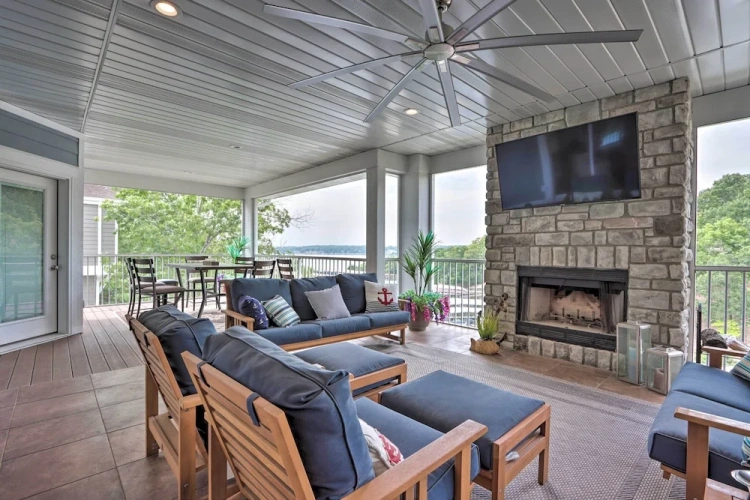 6 Bedrooms Cottage with balcony