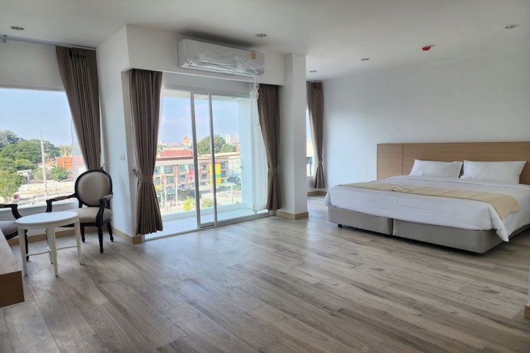 Deluxe Double room with balcony