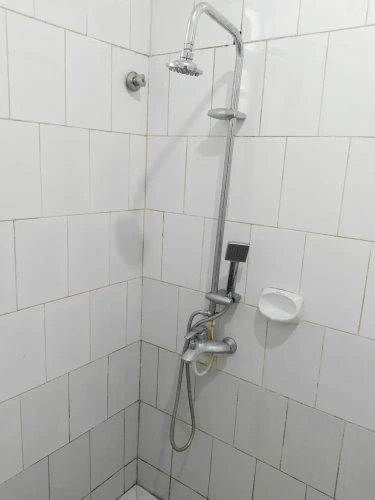 Economy Triple room