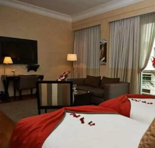 Single Suite with balcony