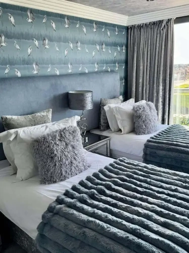 Standard Twin room with sea view