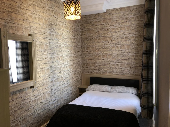 West Vale Villa Hotel