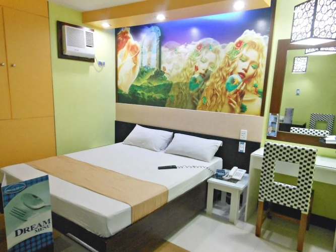 Premier room