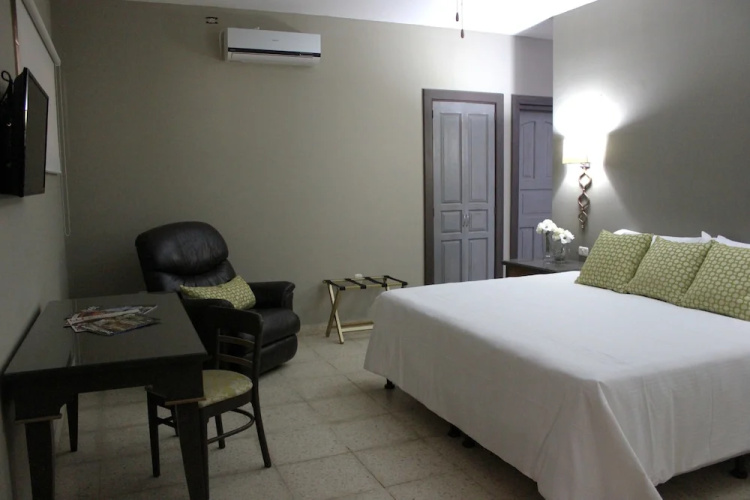 Timeless Hotel Boutique