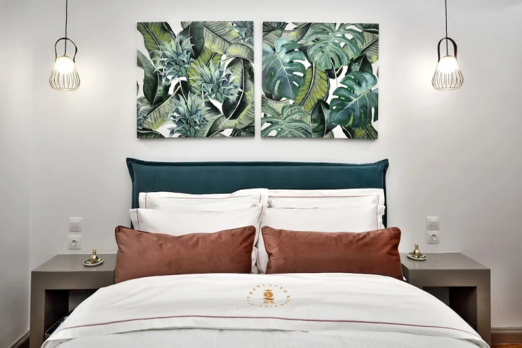 2 Mazi Suites