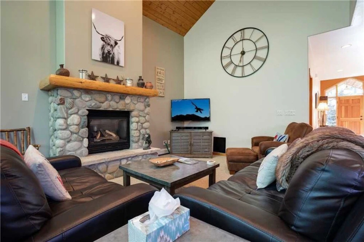 Evergreen Townhome #1