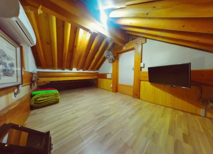 Standard Family room