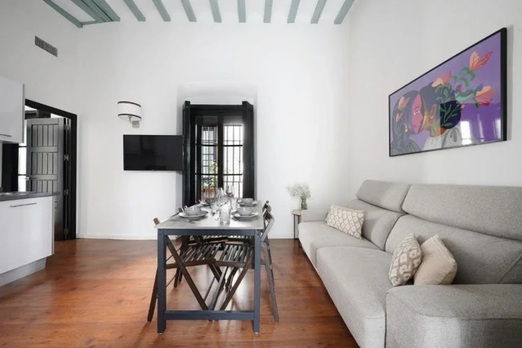 Numa Seville Alegre