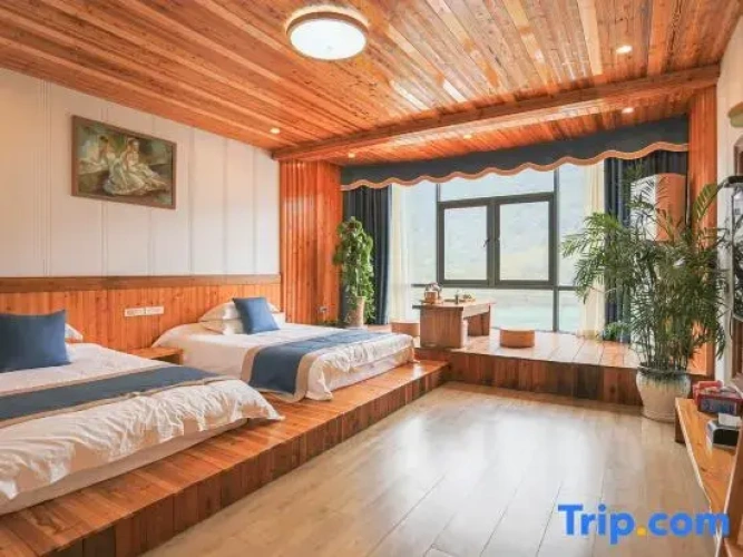 3 Bedrooms Suite