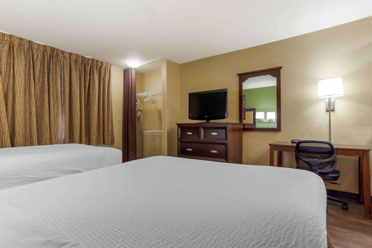 Quadruple Suite