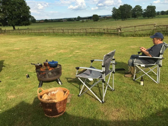The Swallows glamping