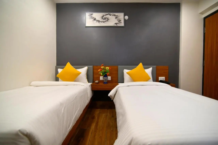 Carry Inn Hotel