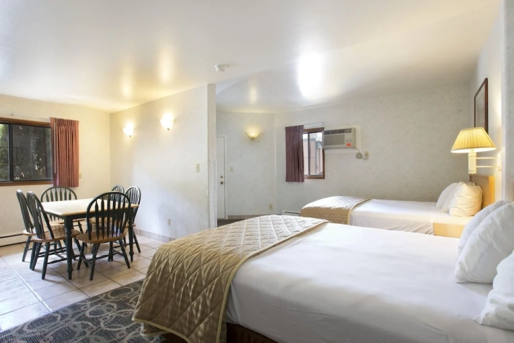 Sextuple Suite