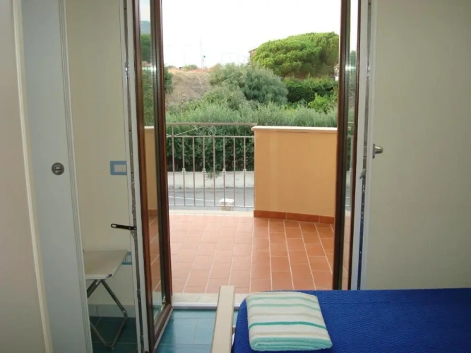 Standard Triple room with balcony