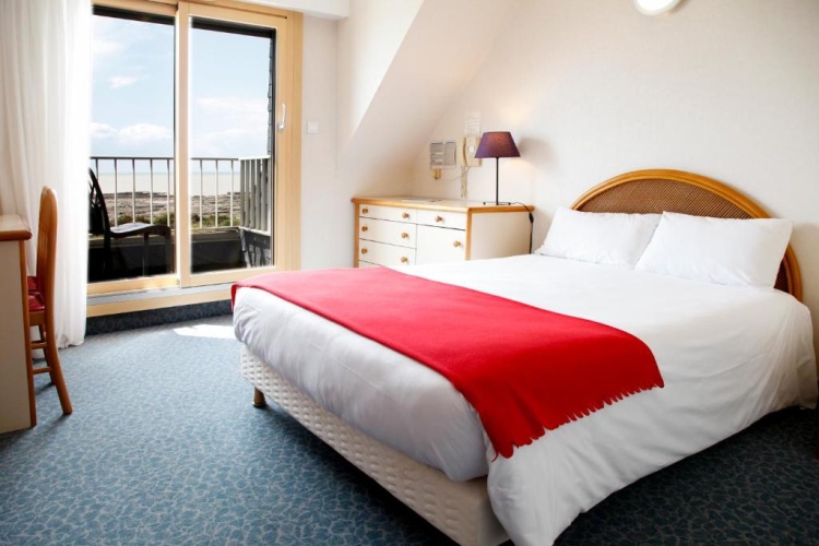 Standard Double room with sea view