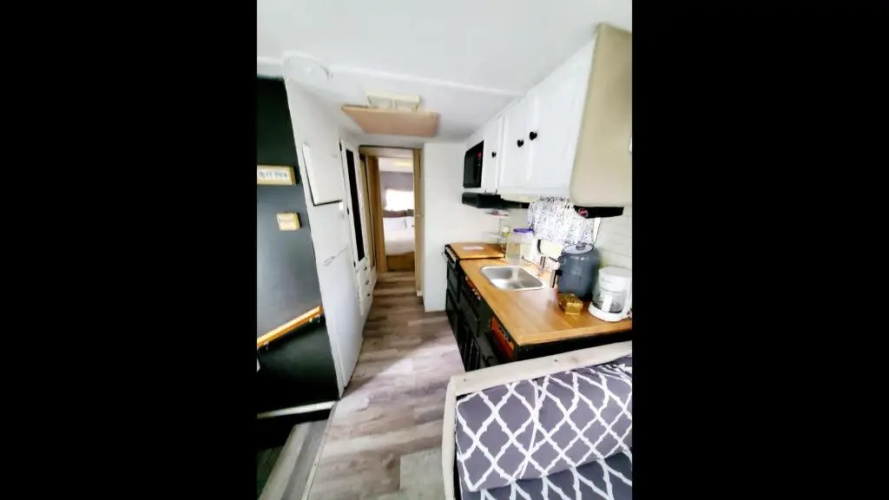 34ft Mobile Home Near Yale U