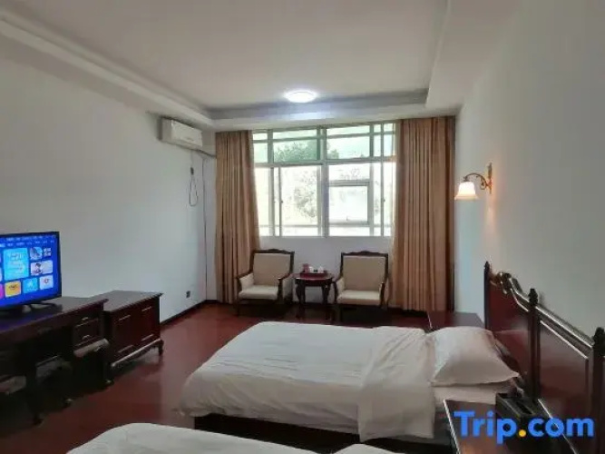 ShunCheng hotel with hot spring