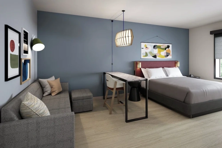 Standard Double Suite