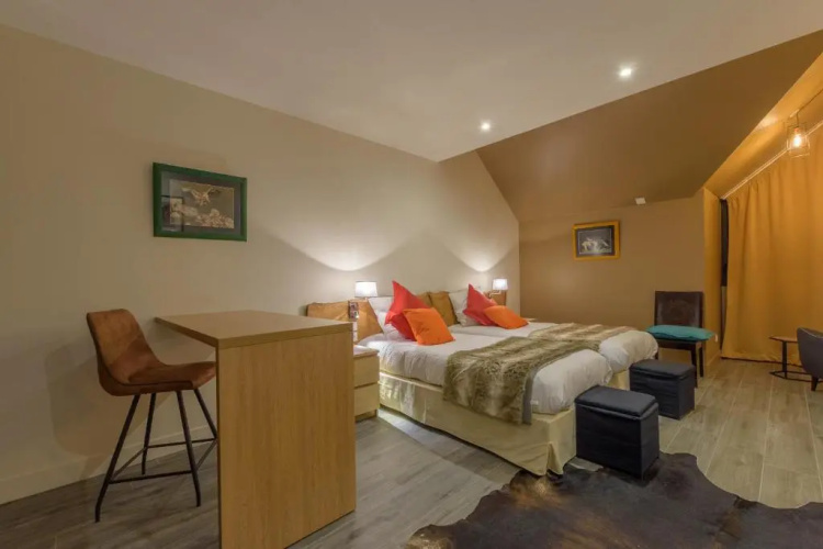Casa Mir
