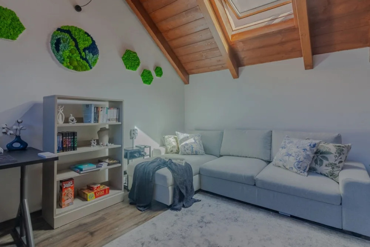 Skylight Home in Bellano