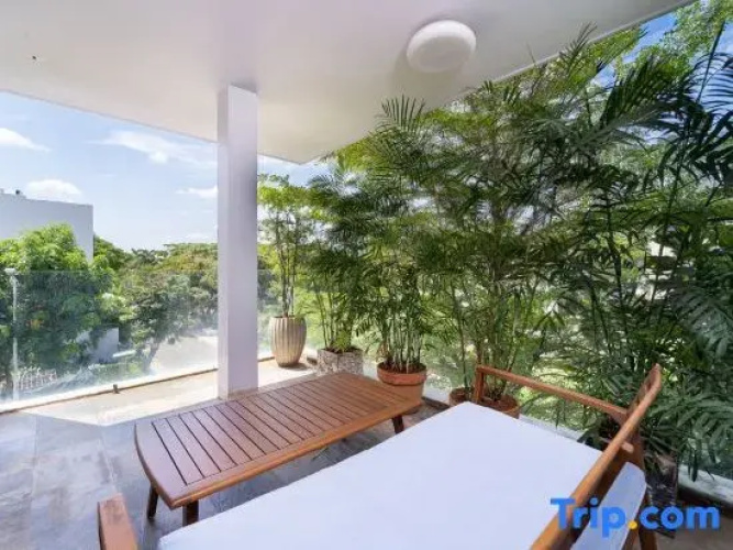 KN8 Holiday Villa