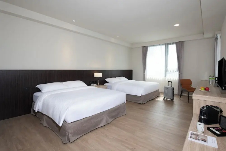 Floramos Hotel