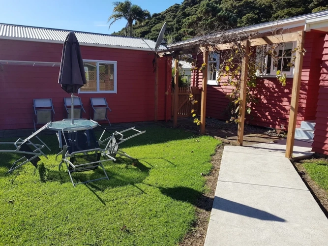 3 Bedrooms Cottage