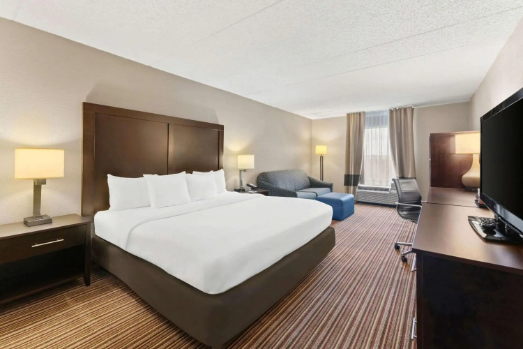 Comfort Inn Lehigh Valley West - Allentown