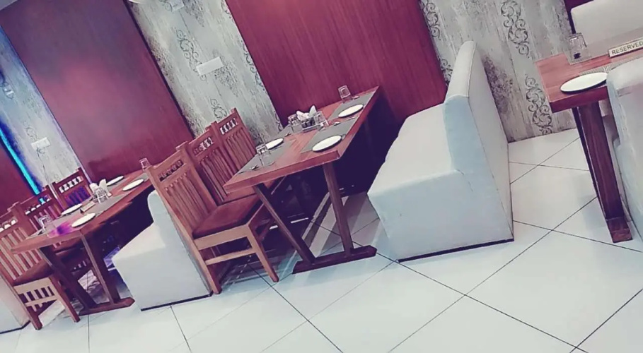 Parag Inn
