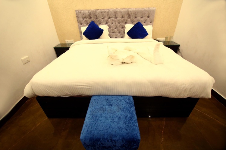 Premium room