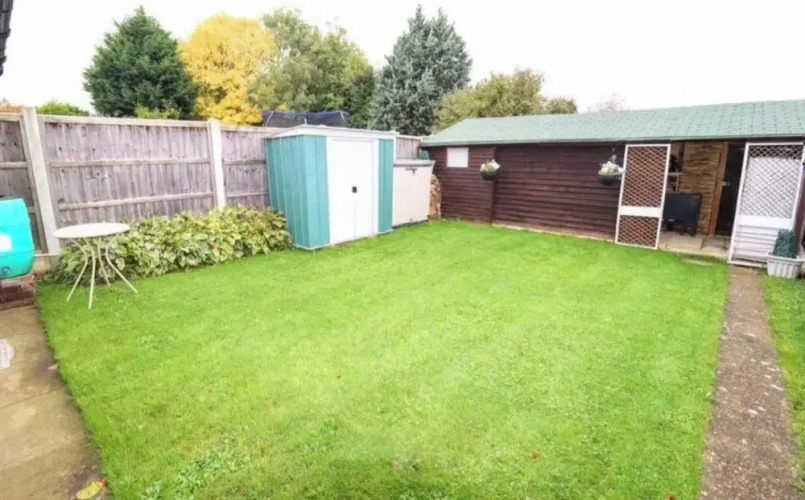 Home in Milton Keynes