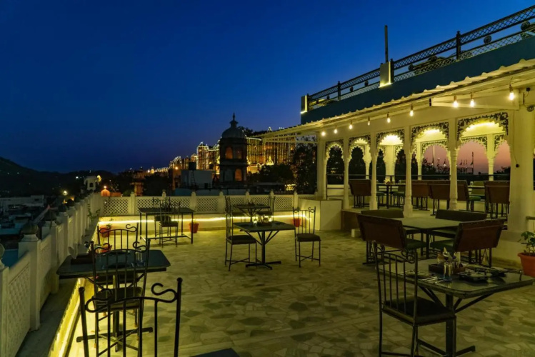 Pine Haveli