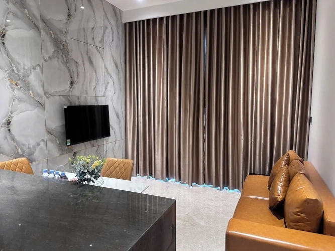 1 Bedroom Presidential Club Suite with balcony and with city view