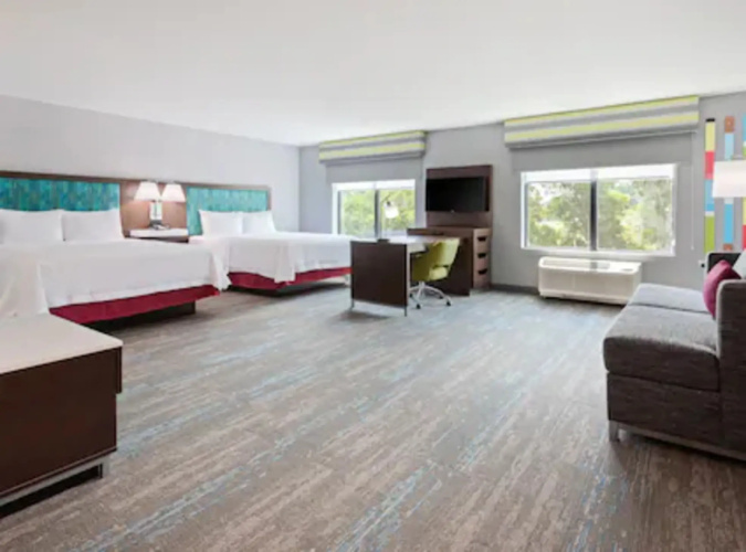 Hampton Inn & Suites Alachua I-75