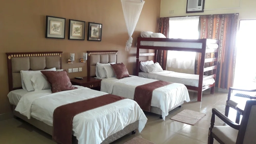 Deluxe Quadruple room