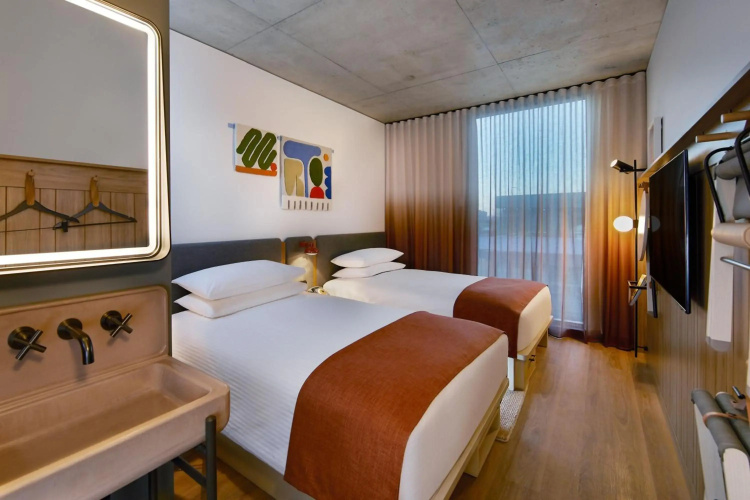 Moxy Sydney Airport