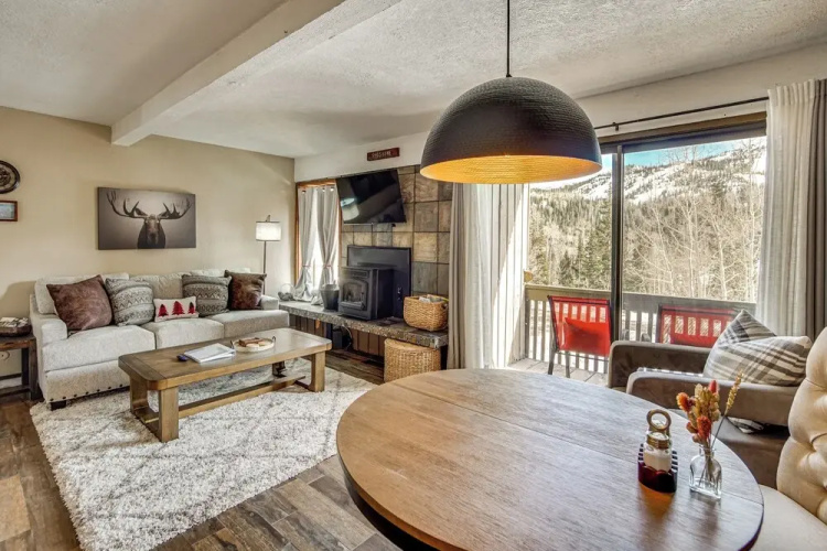 1 Mi to Brian Head Resort! Mtn-view Gem w/ Shuttle