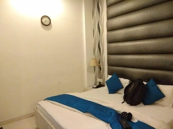 Deluxe Single room
