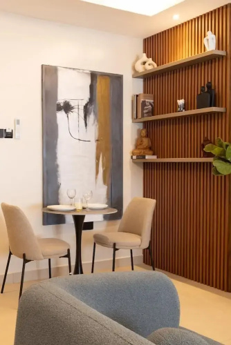 Belfast studio-Blue Waters Property.