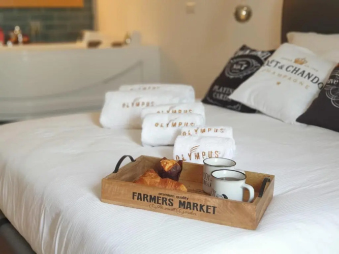 Olympus Luxury Suites