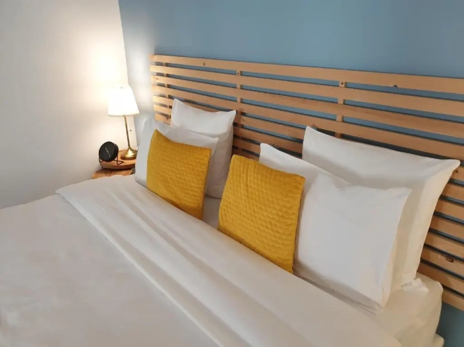 2 Bedrooms Apartment
