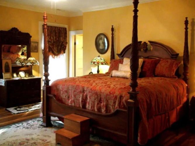 Maple Hill B&B